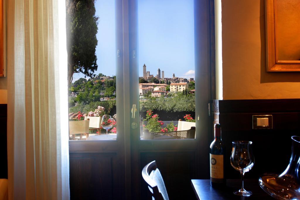 Locanda Viani San Gimignano Exterior photo