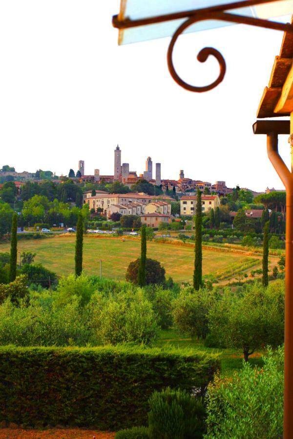 Locanda Viani San Gimignano Exterior photo
