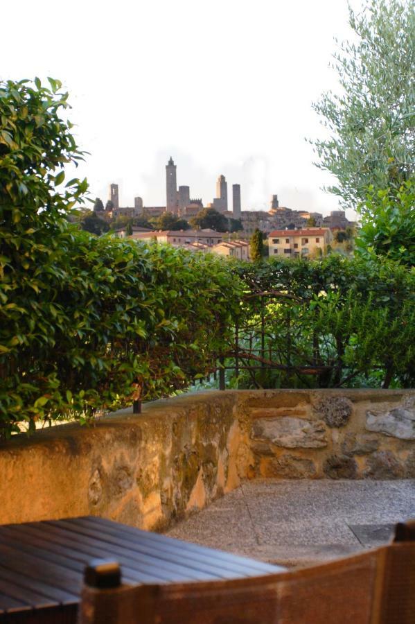Locanda Viani San Gimignano Exterior photo