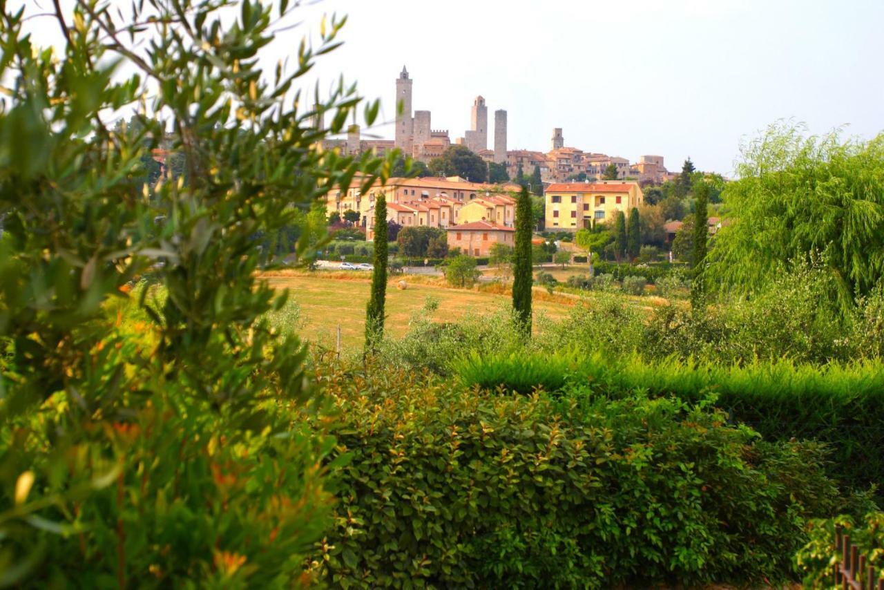 Locanda Viani San Gimignano Exterior photo